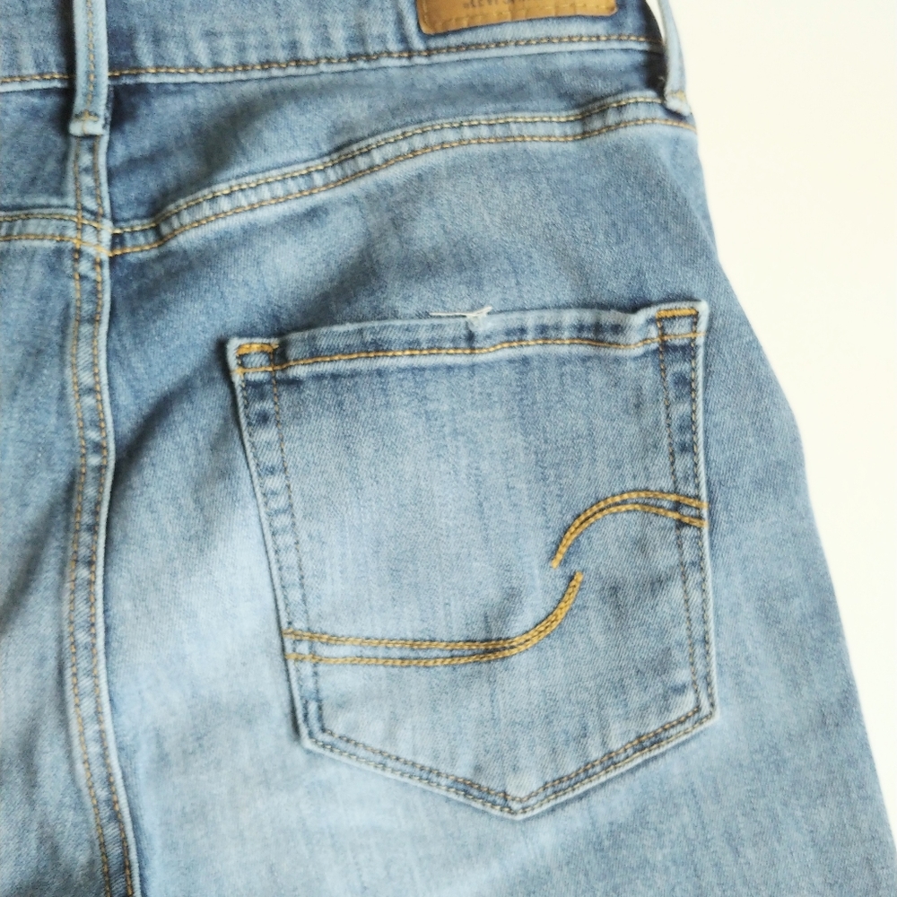 Signature Levi Strauss- high rise ankle slim jeans